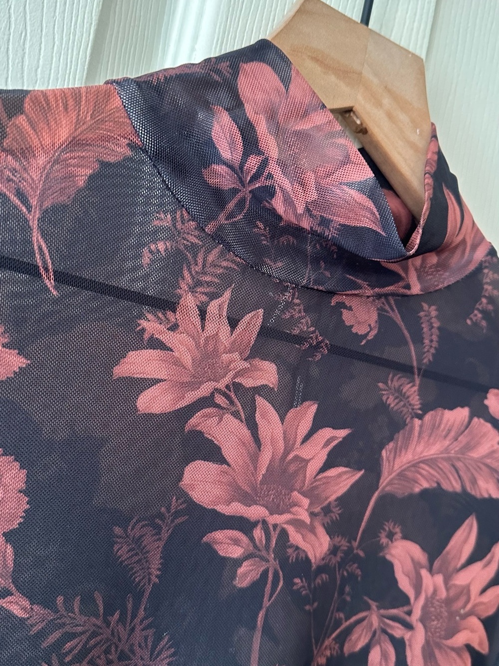 Anthropologie Yzk 2000 Retro Sheer Floral Mesh Long-Sleeve Turtleneck in Rust - Picture 5 of 11